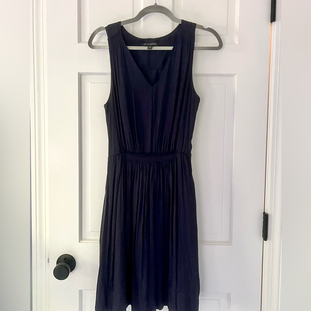 Banana Republic Size 4 Dress Navy Blue